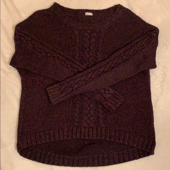 💛2/20$💛Burgundy sweater - Picture 2 of 4